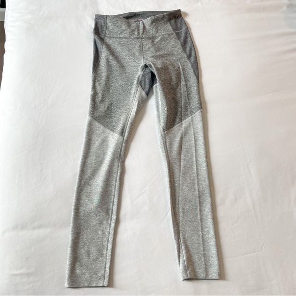 Outdoor Voices Gray Colorblock Leggings - Picture 3 of 6